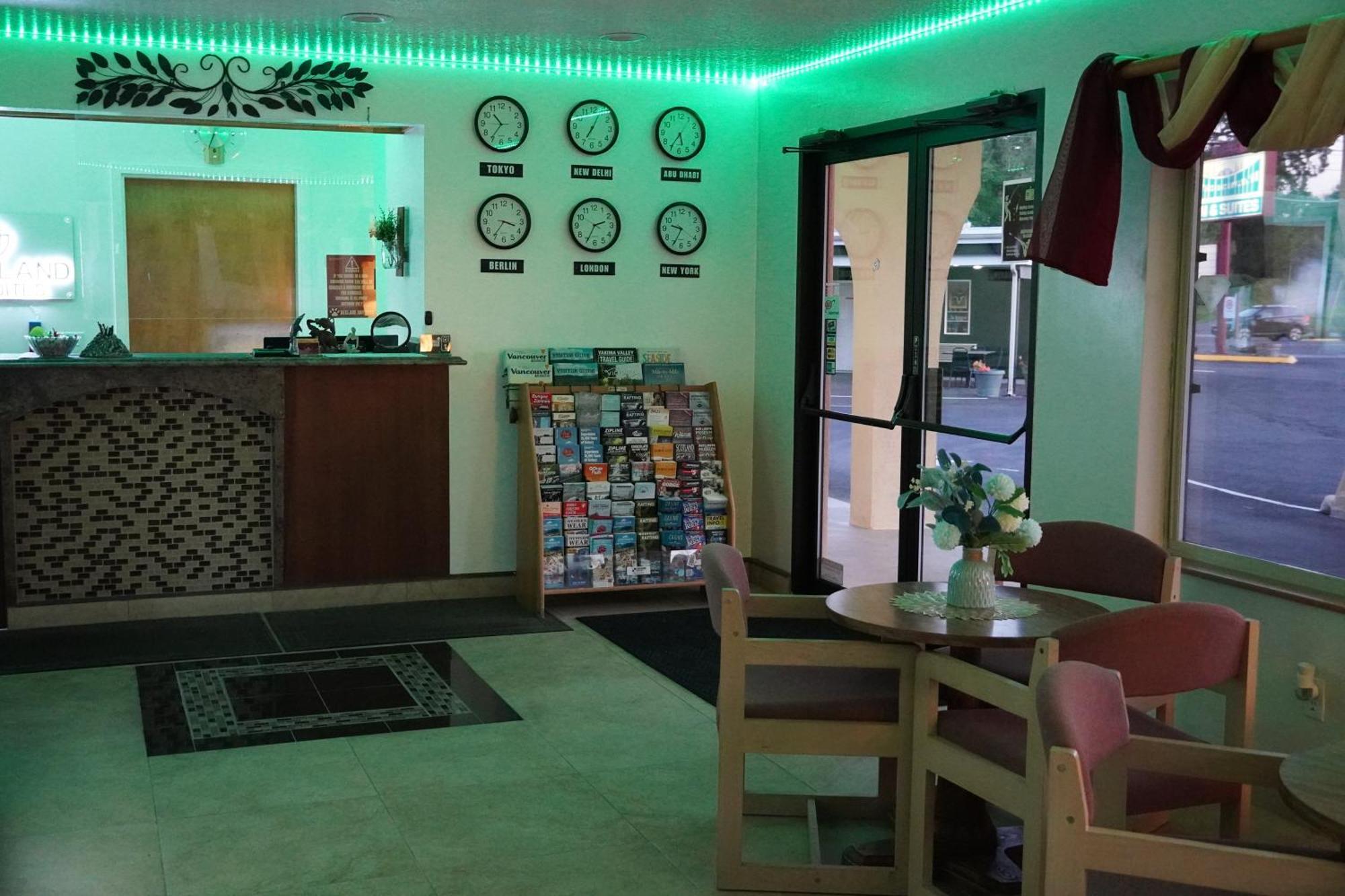 Timberland Inn & Suites Касъл Рок Екстериор снимка